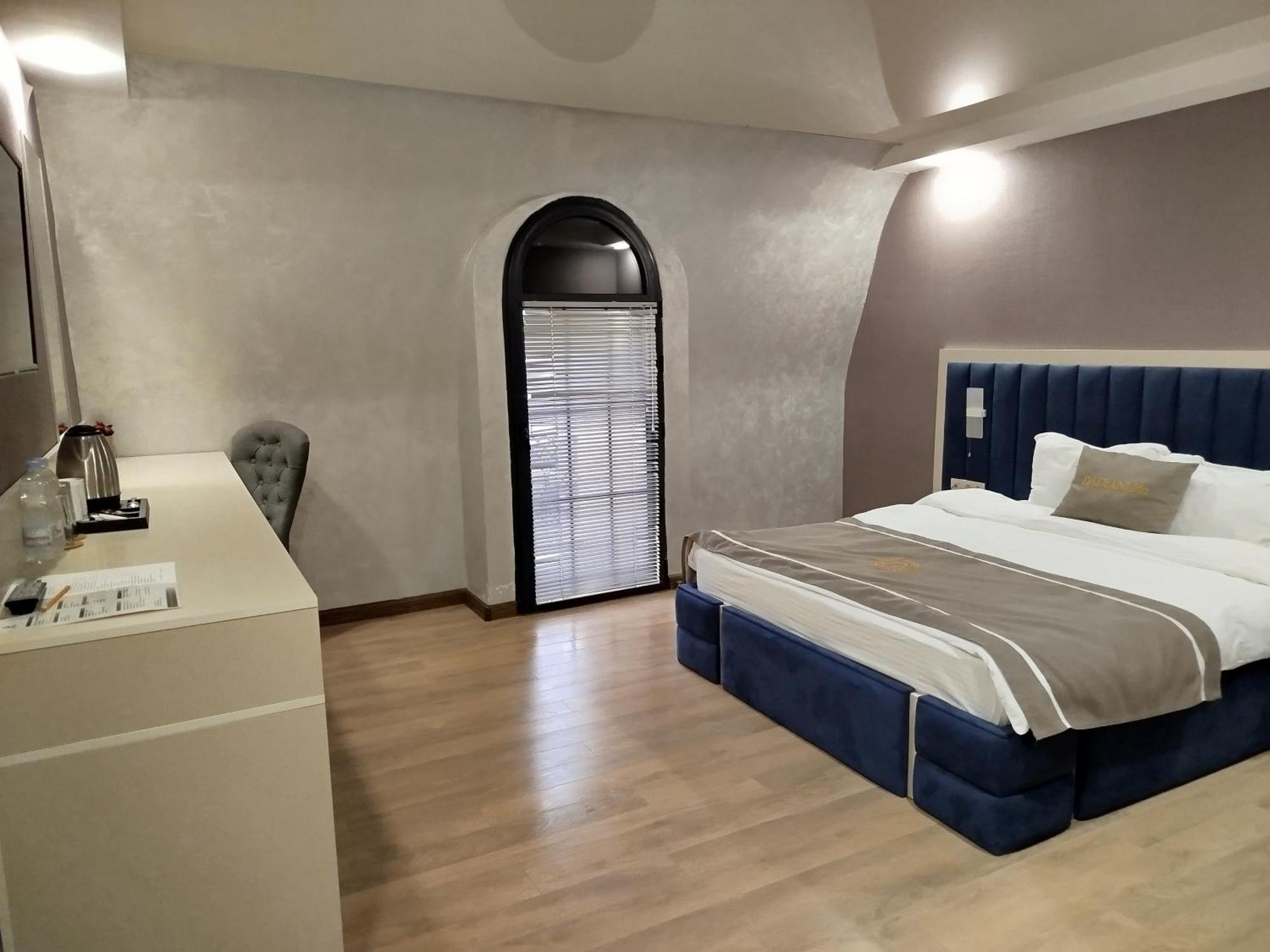 זוגדידי Dadiani Inn מראה חיצוני תמונה