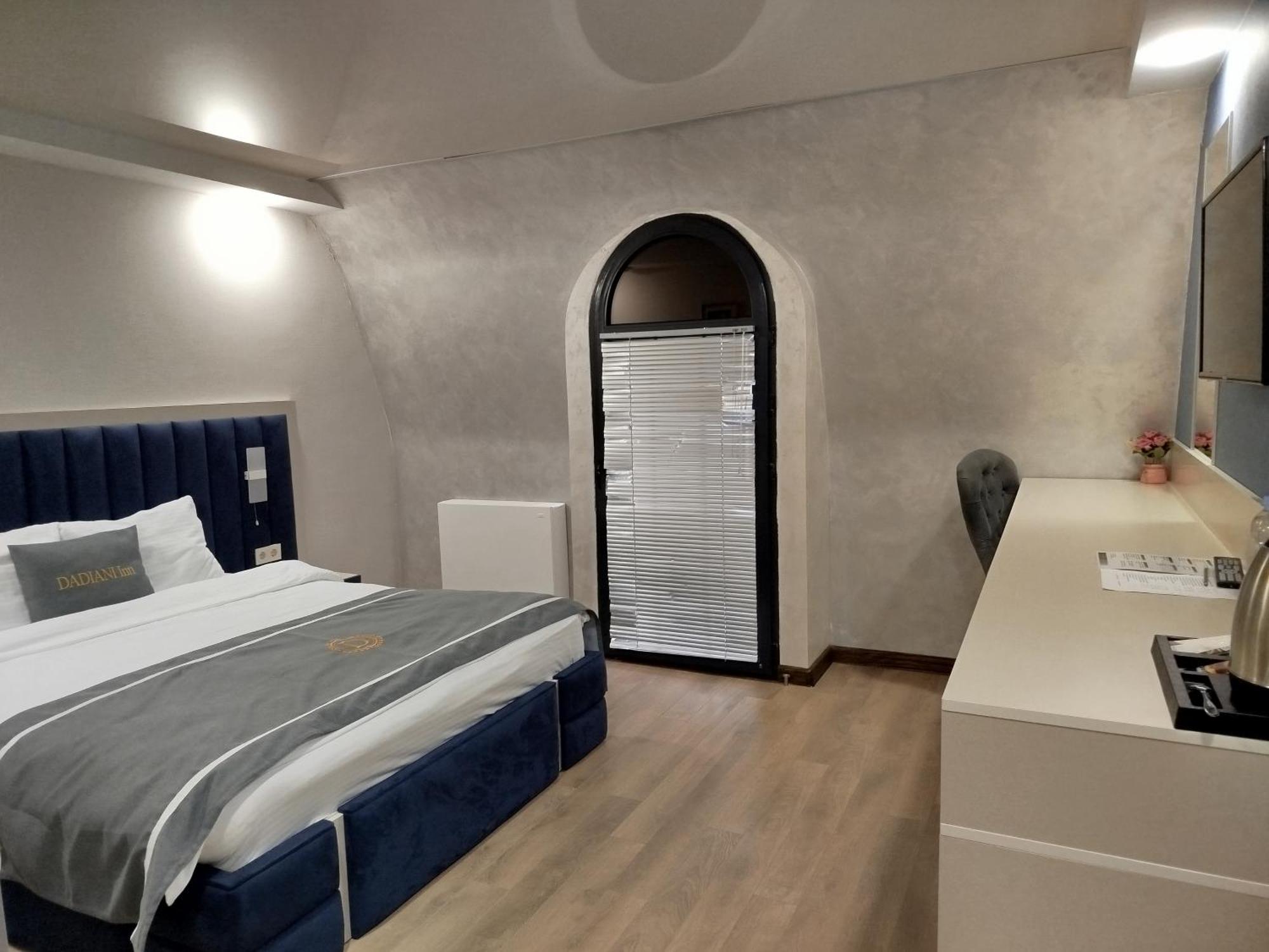 זוגדידי Dadiani Inn מראה חיצוני תמונה